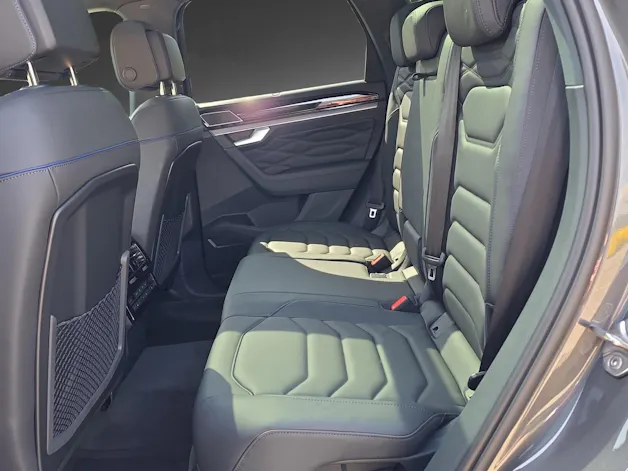 VW Touareg 3.0 TSI eHybrid R Final Edition Tiptronic