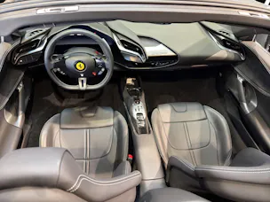 FERRARI SF90 Spider 4.0
