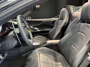 FERRARI SF90 Spider 4.0