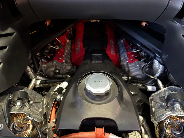 FERRARI SF90 Spider 4.0