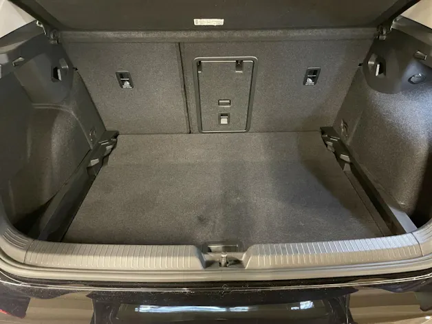 VW Golf 1.0 eTSI mHEV Life