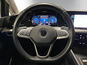 VW Golf 1.0 eTSI mHEV Life