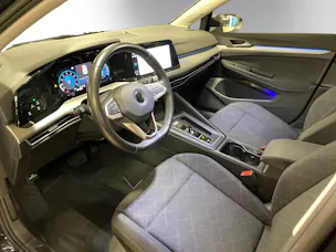 VW Golf 1.0 eTSI mHEV Life
