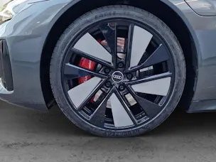 Audi e-tron GT quattro