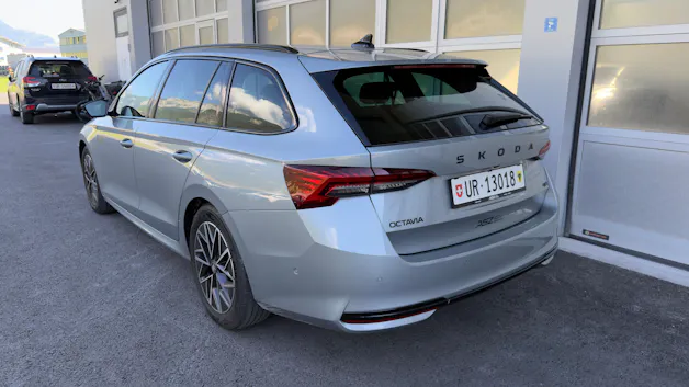 Škoda Octavia Combi 2.0 TSI Dynamic 4x4 DSG