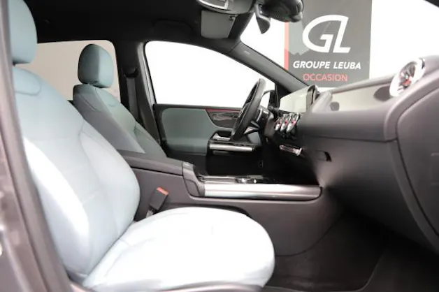 Mercedes-Benz B 200 7G-DCT