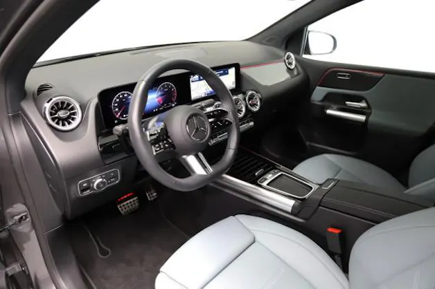 Mercedes-Benz B 200 7G-DCT