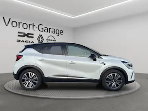 Renault Captur 1.6 E-Tech 160 Iconic DHT