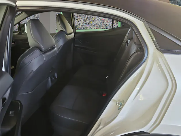 Toyota C-HR+ Premium AWD