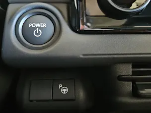 Toyota C-HR+ Premium AWD