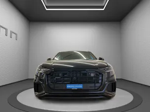 Audi Q8 45 TDI Black Edition quattro tiptronic