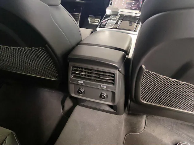 Audi Q8 45 TDI Black Edition quattro tiptronic