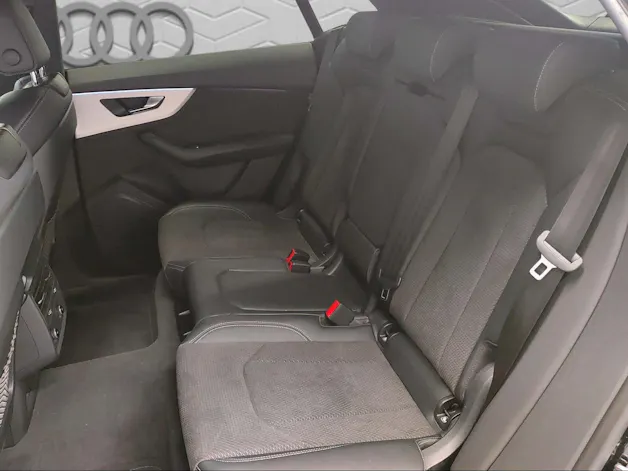 Audi Q8 45 TDI Black Edition quattro tiptronic