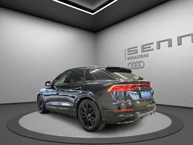 Audi Q8 45 TDI Black Edition quattro tiptronic
