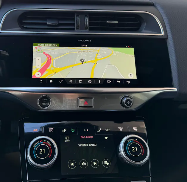 Jaguar I-Pace EV400 SE AWD