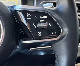Jaguar I-Pace EV400 SE AWD