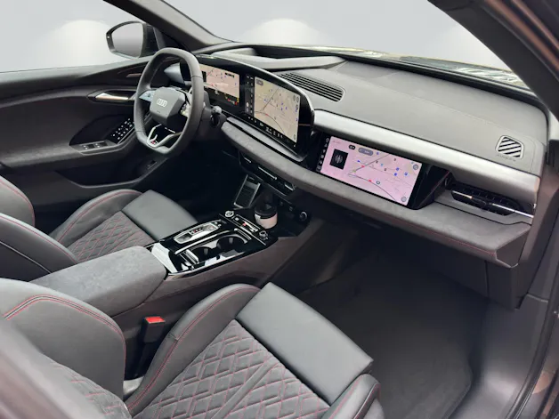 Audi Q6 e-tron quattro