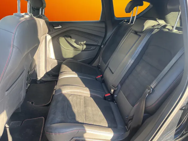 Ford Kuga 2.0 TDCi ST Line High 4WD PowerShift