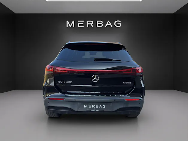 Mercedes-Benz EQA 300 AMG Line 4Matic