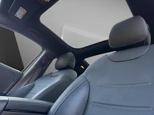 Mercedes-Benz EQA 300 AMG Line 4Matic