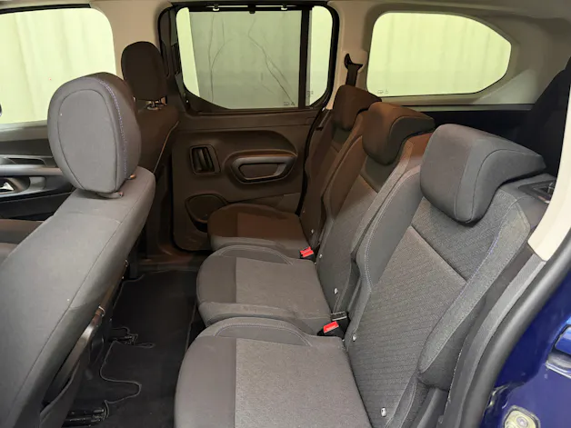 Peugeot Rifter Long 1.5 BlueHDi 7PL Active