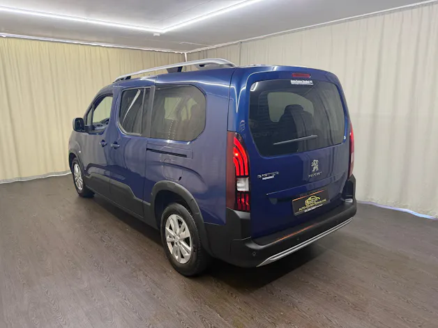 Peugeot Rifter Long 1.5 BlueHDi 7PL Active