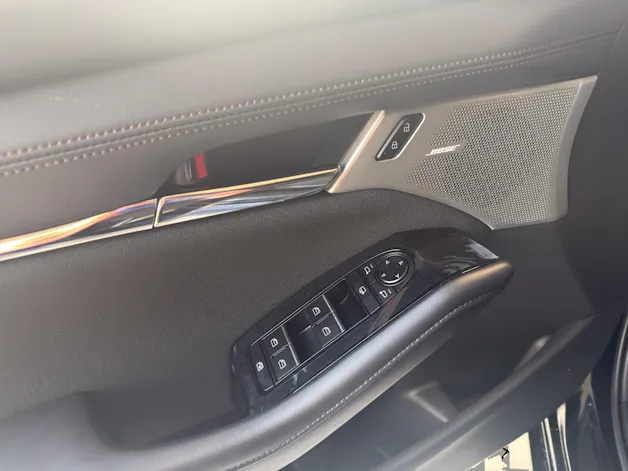 Mazda 3 Hatchback SKYACTIV-G M Hybrid 140 Exclusive Line Automat
