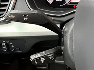 Audi Q5 40 TDI Black Edition quattro S-tronic Daytonagrau Perleffekt