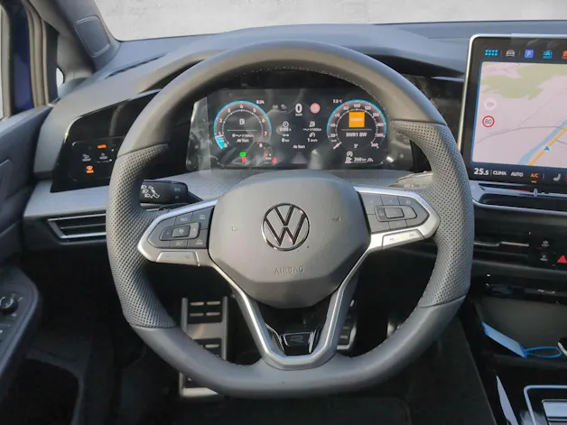 VW Golf 2.0 TSI R-Line DSG 4 Motion