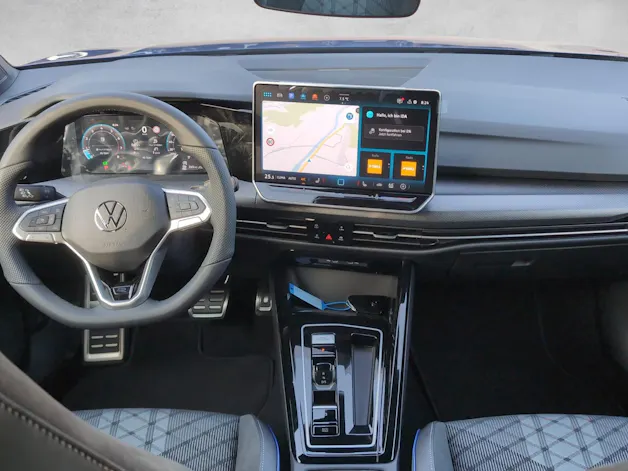 VW Golf 2.0 TSI R-Line DSG 4 Motion