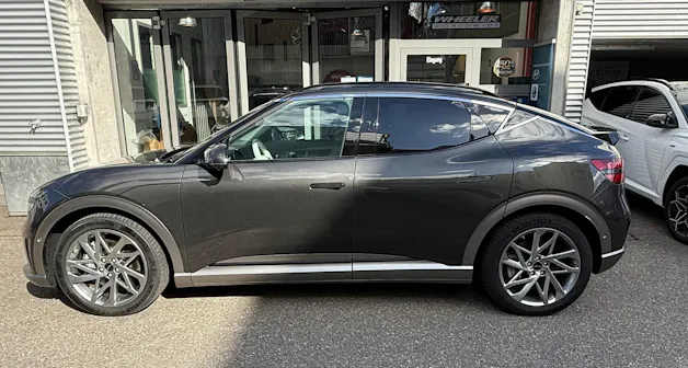Genesis GV60 Dual Motor Sport AWD