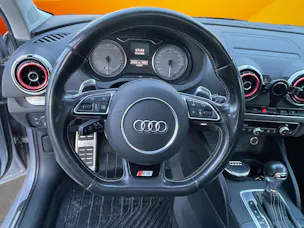 Audi S3 Sportback 2.0 TFSI quattro S-tronic