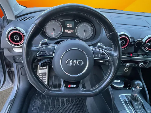 Audi S3 Sportback 2.0 TFSI quattro S-tronic