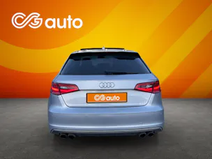 Audi S3 Sportback 2.0 TFSI quattro S-tronic