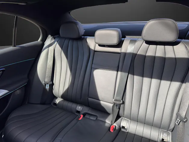 Mercedes-Benz E 200 9G-Tronic 4Matic
