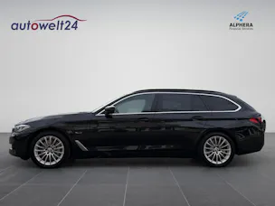 BMW 530e xDrive Touring Steptronic