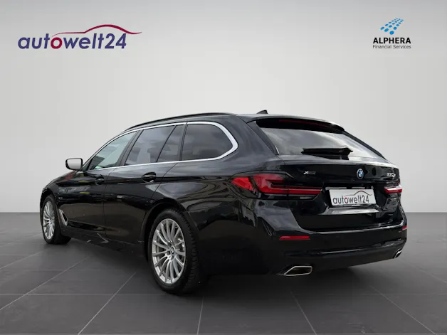 BMW 530e xDrive Touring Steptronic