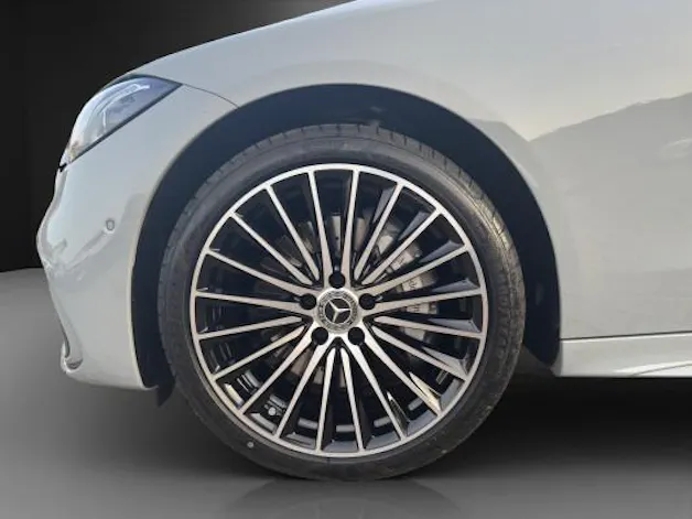 Mercedes-Benz C 220 d T 4 M Swiss Star