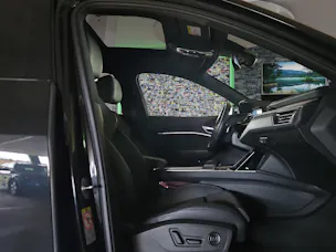 Audi e-tron 55 Sportback Advanced Black Edition quattro