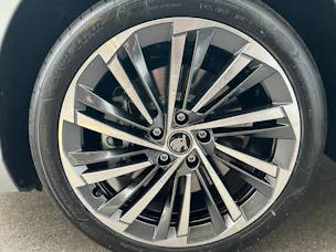 Škoda Superb Combi 2.0 TSI L&K 4x4 DSG