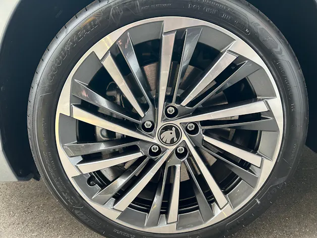 Škoda Superb Combi 2.0 TSI L&K 4x4 DSG
