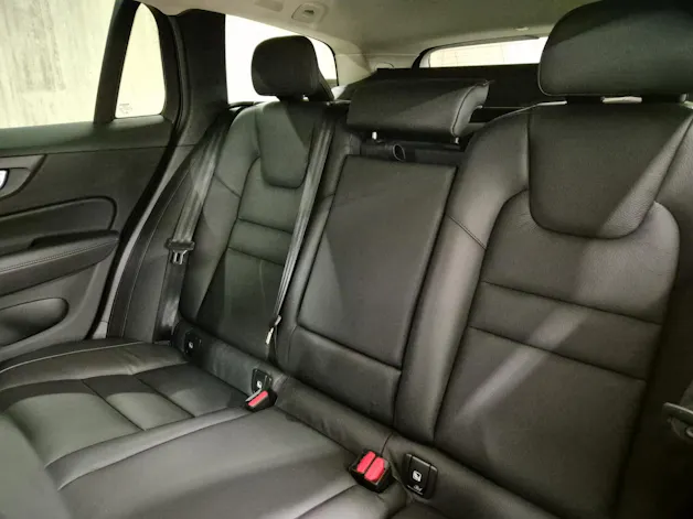 Volvo V60 2.0 T6 TE Plus Dark eAWD