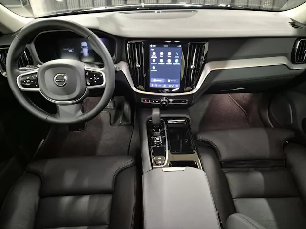 Volvo V60 2.0 T6 TE Plus Dark eAWD