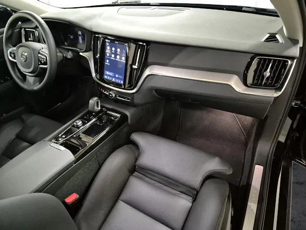 Volvo V60 2.0 T6 TE Plus Dark eAWD
