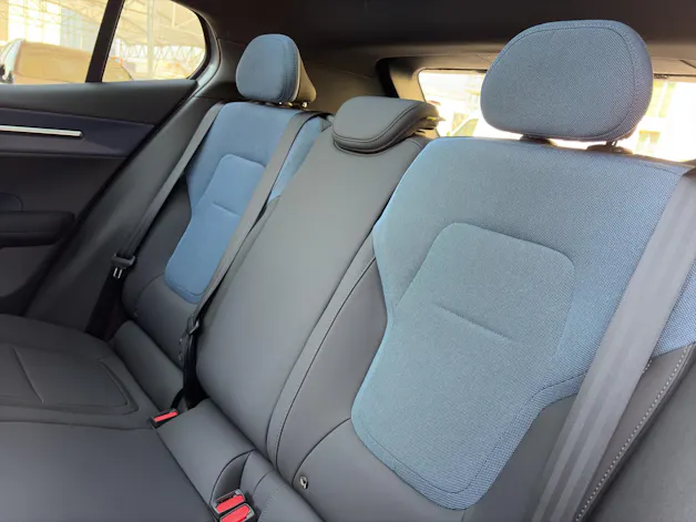 Volvo EX30 CC E60 Twin Performance AWD
