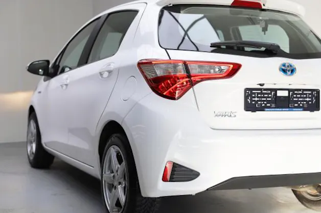 Toyota Yaris 1.5 Comfort e-CVT