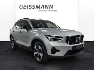 Volvo XC40 2.0 B4 MH Plus Dark