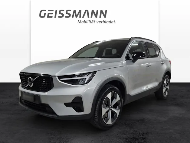 Volvo XC40 2.0 B4 MH Plus Dark