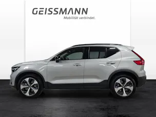 Volvo XC40 2.0 B4 MH Plus Dark