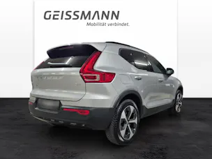 Volvo XC40 2.0 B4 MH Plus Dark
